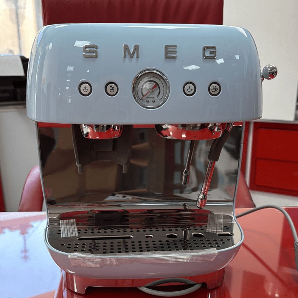 Smeg EGF03PBEU macchina da caffè azzurra