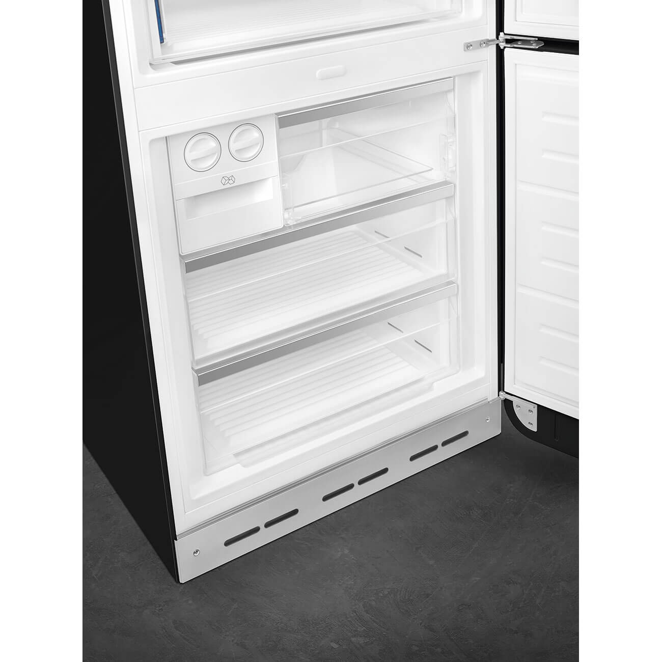 Smeg FAB38RBL6 interno