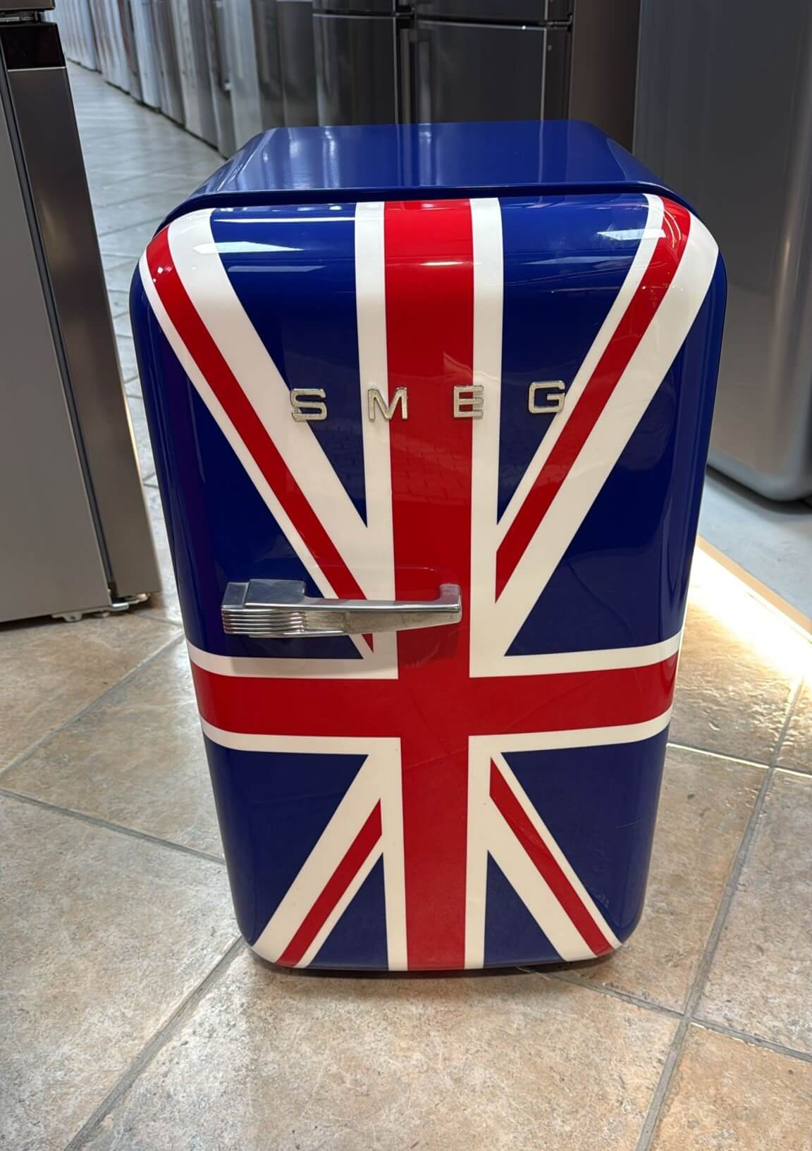 Offerta OUTLET - SMEG FAB5RUJ2 Frigorifero monoporta 50's Style - Union Jack